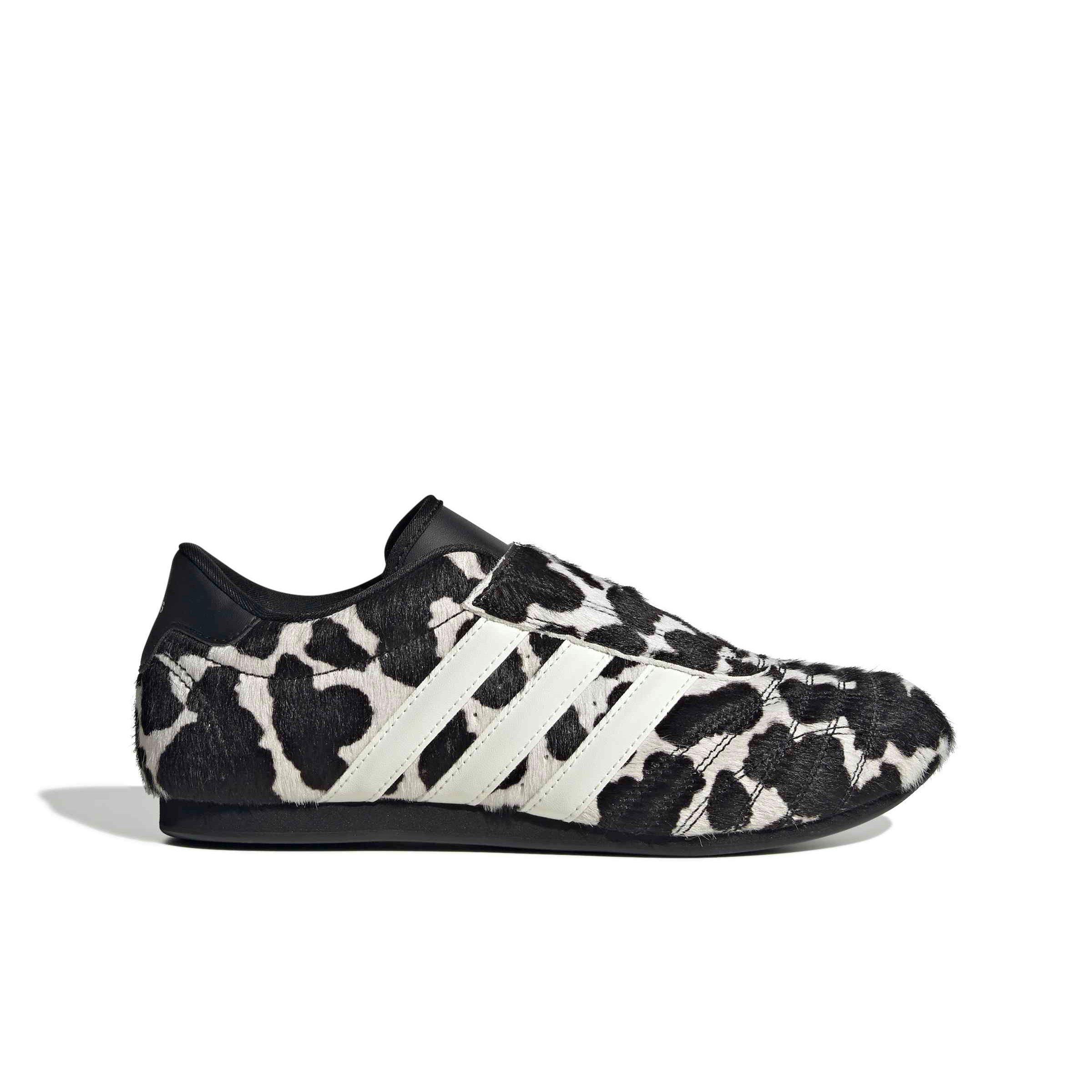 adidas Originals Taekwondo "Core Black/Off White/Core Black" Women's Shoe - BLACK/OFF WHITE/BLACK